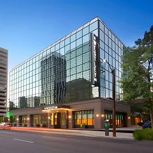 The Westley Downtown, Tapestry Collection By Hilton Hotel YYC