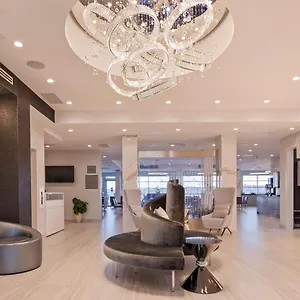 Executive Residency By Western View North Hotel YYC